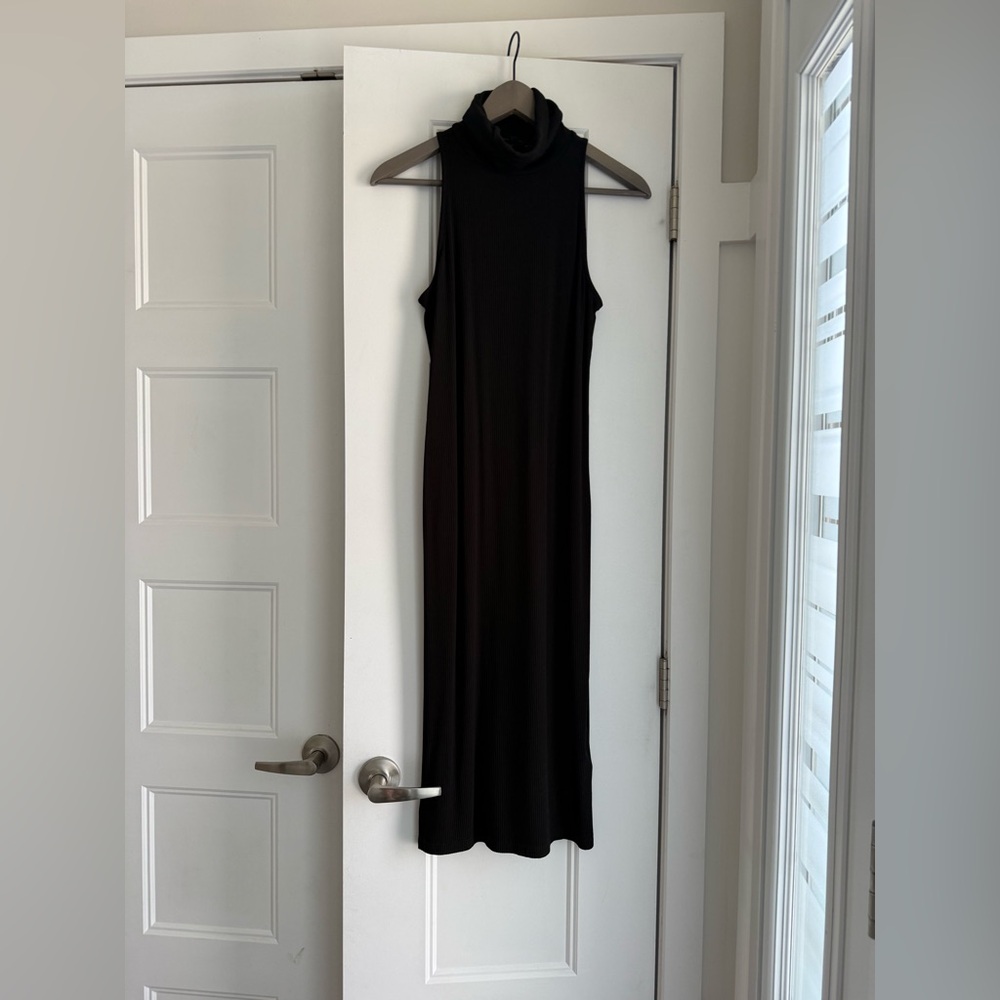 Banana Republic Black Sleeveless Turtleneck Maxi Dress